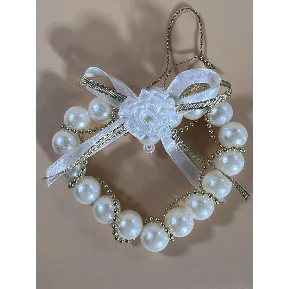 Eclectic‎ Mix Of Ornaments Cream, White, Pearl, Dove 15 pieces